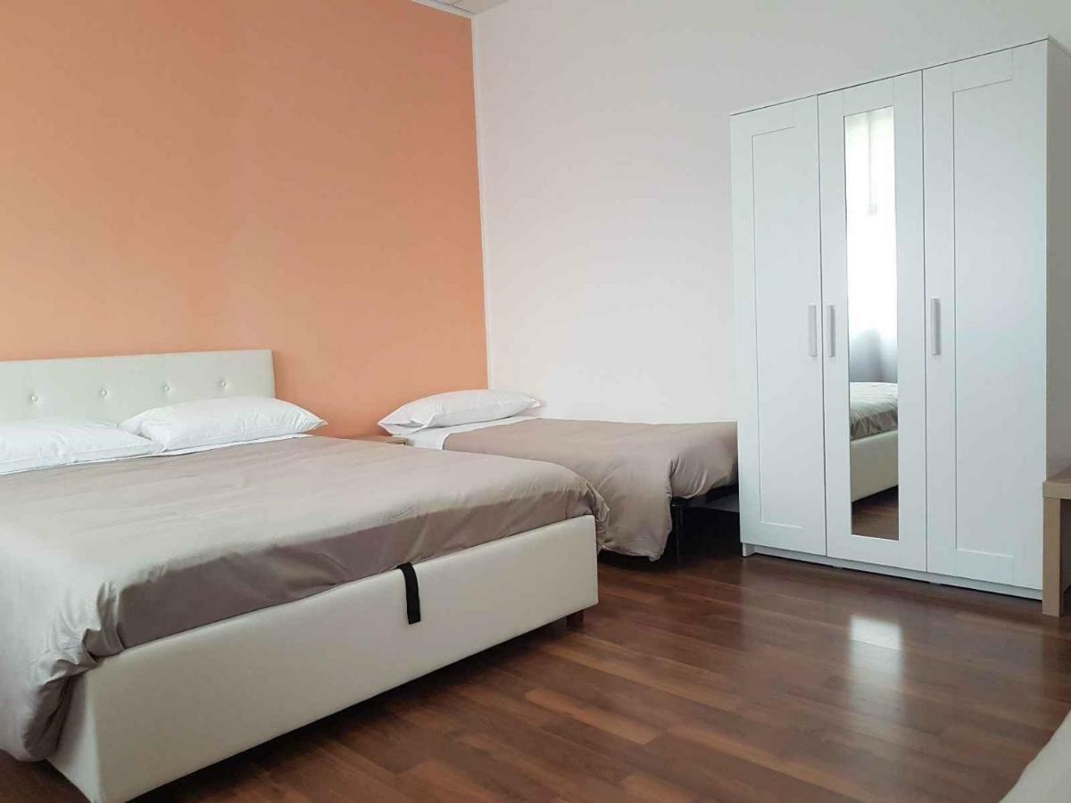 Hotel Piramide ريجّو إيميليا المظهر الخارجي الصورة