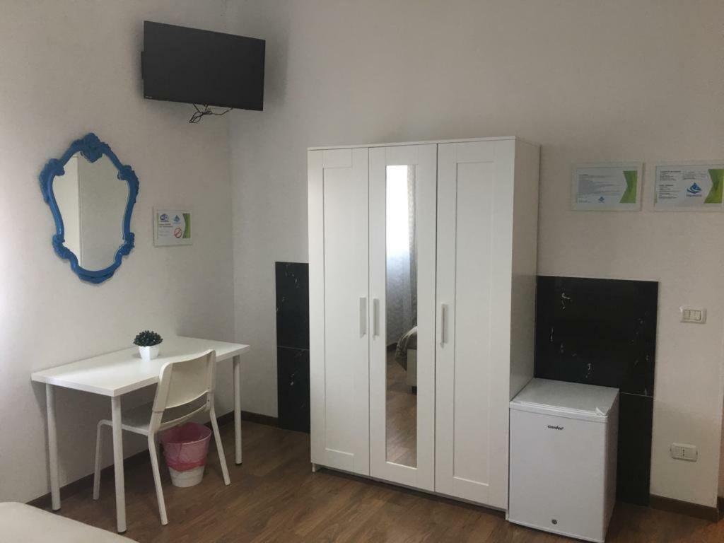 Hotel Piramide ريجّو إيميليا المظهر الخارجي الصورة